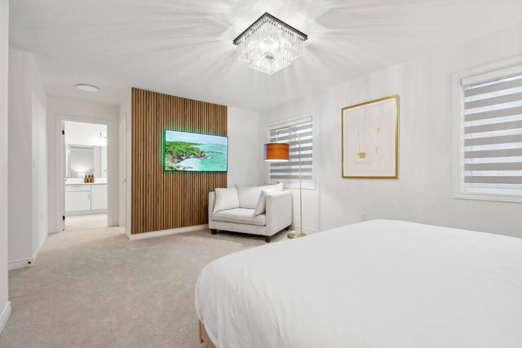 Barrie Luxe, Pool Table 6 Bedroom 6 Ba Custom Design A+ Location Exterior foto